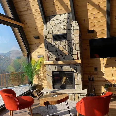 Bukrasuitbungalow לינה וארוחת בוקר Çamlıhemşin